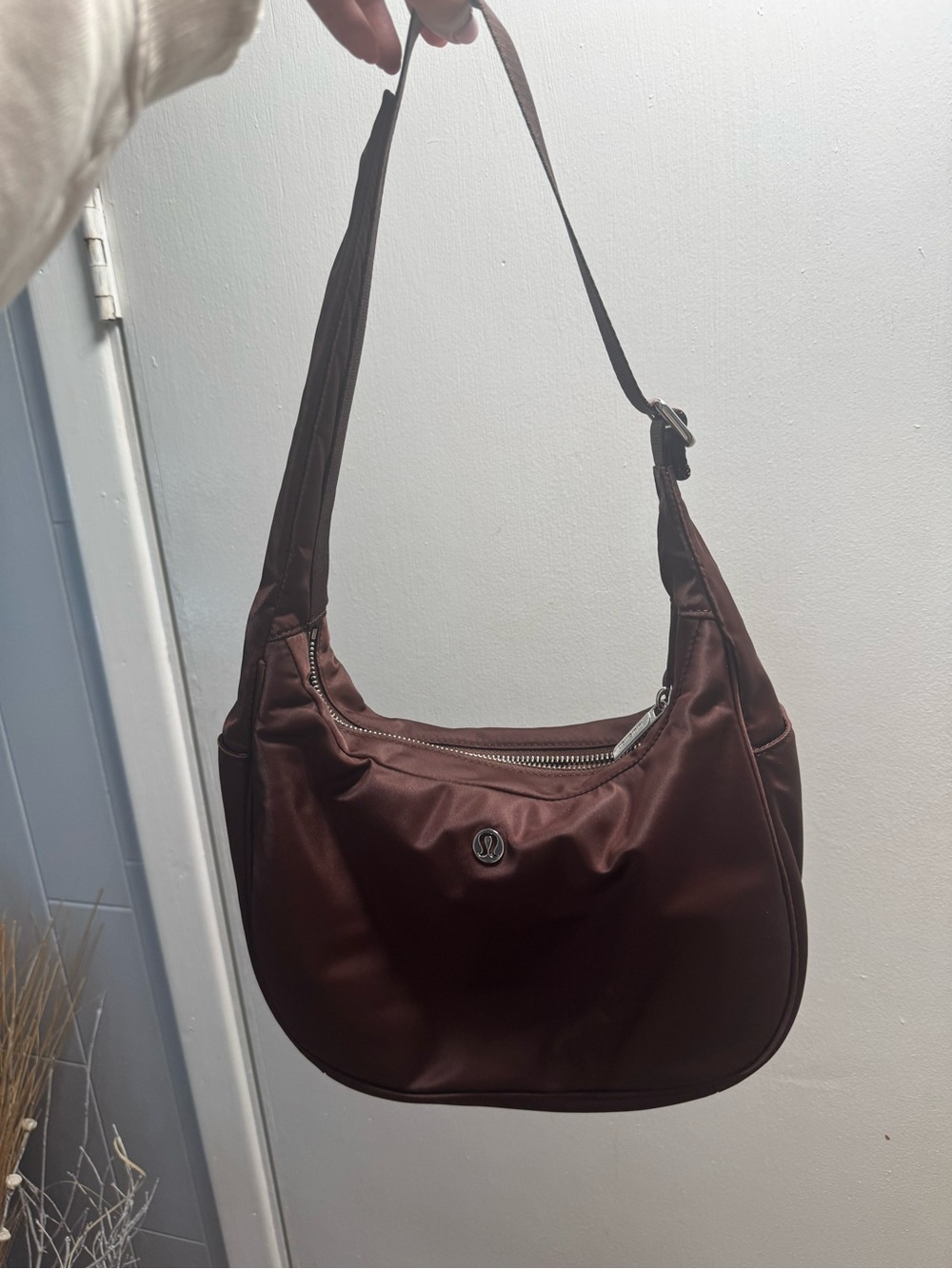lululemon City Essentials 4L Shoulder Bag